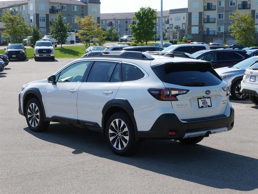 2025 Subaru Outback Touring