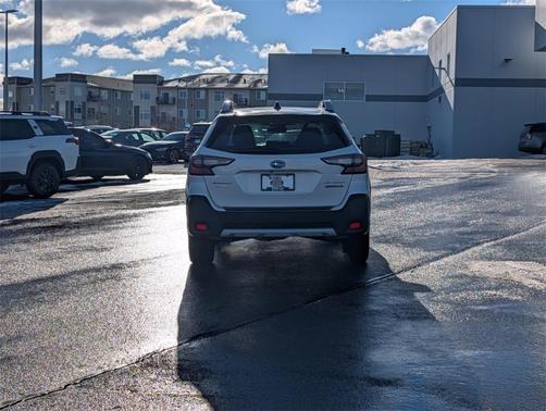 2024 Subaru Outback Touring XT