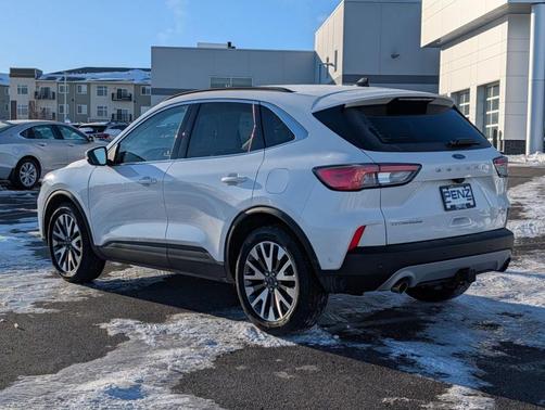 2020 Ford Escape Titanium
