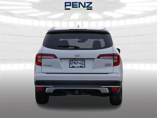 2021 Honda Pilot Touring 7-Passenger