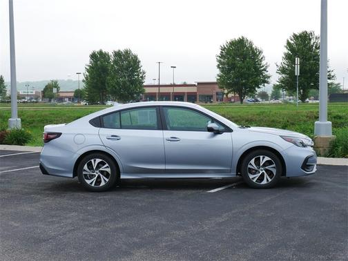 2023 Subaru Legacy Premium