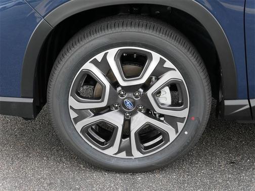 2025 Subaru Ascent Touring