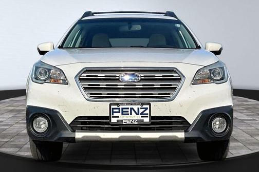 White 2016 Subaru Outback 2.5i Limited