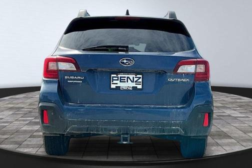 Abyss Blue Pearl 2019 Subaru Outback 2.5i Limited