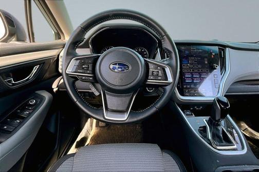 Ice Silver Metallic 2022 Subaru Outback Premium