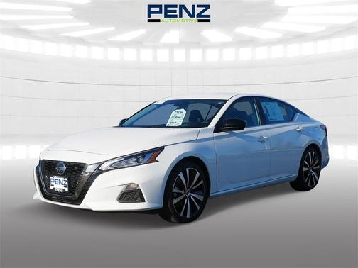 2022 Nissan Altima 2.5 SR