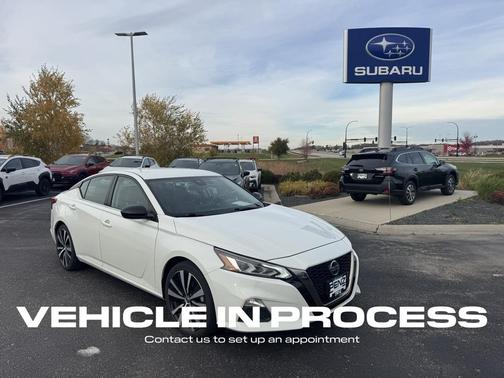 2022 Nissan Altima 2.5 SR