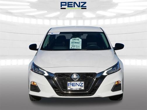 2022 Nissan Altima 2.5 SR