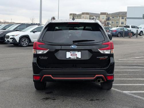 Crystal Black Silica 2024 Subaru Forester Sport