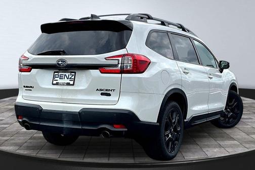 Crystal White Pearl 2023 Subaru Ascent Onyx Edition
