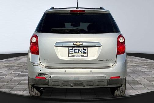 Gray 2010 Chevrolet Equinox LTZ