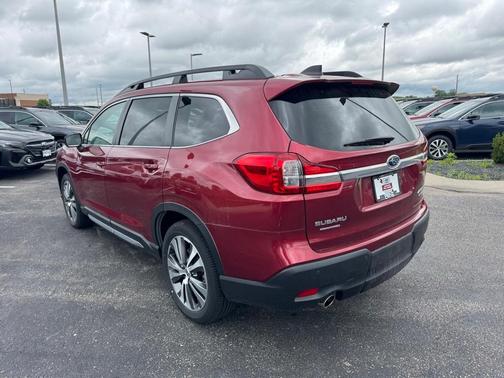 2022 Subaru Ascent Limited 8-Passenger