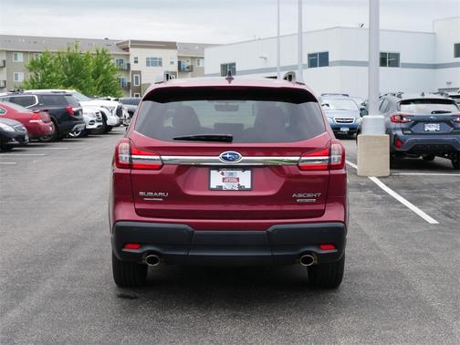 2022 Subaru Ascent Limited 8-Passenger