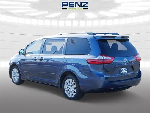 2016 Toyota Sienna XLE Premium