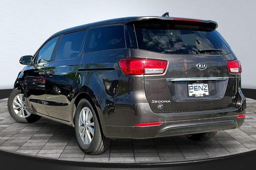 Silver 2017 Kia Sedona LX