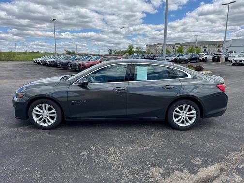 2017 Chevrolet Malibu 1LT