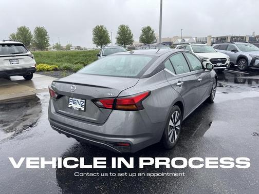 2021 Nissan Altima 2.5 SV