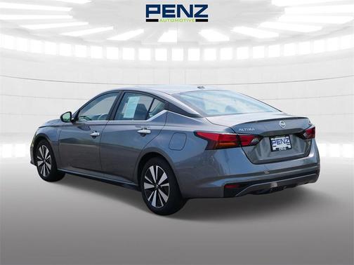 2021 Nissan Altima 2.5 SV