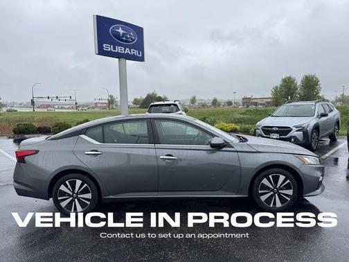 2021 Nissan Altima 2.5 SV