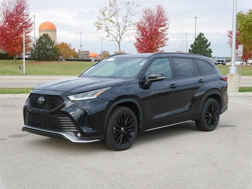 2024 Toyota Highlander XSE