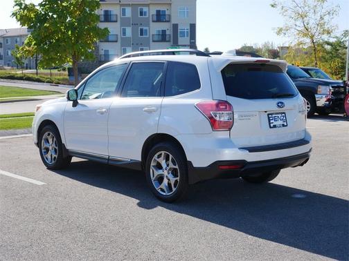 2016 Subaru Forester 2.5i Touring