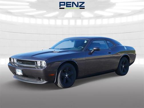 2013 Dodge Challenger SXT