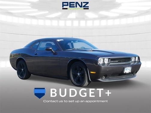 2013 Dodge Challenger SXT