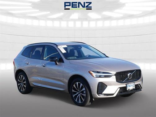 2025 Volvo XC60 B5 Plus