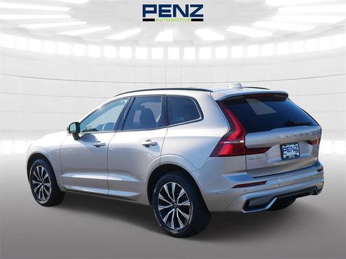 2025 Volvo XC60 B5 Plus