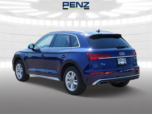 2022 Audi Q5 45 S line quattro Premium
