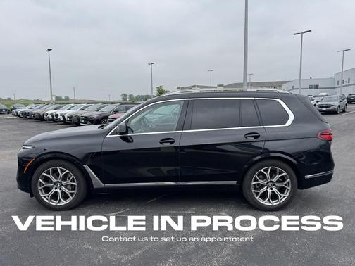 2025 BMW X7 xDrive40i