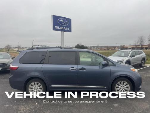 2015 Toyota Sienna XLE