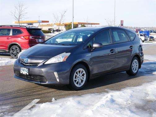 2013 Toyota Prius v Three