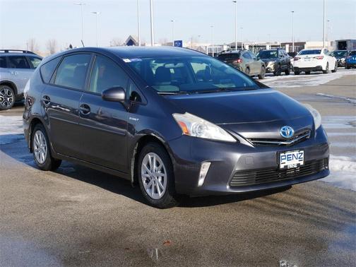 2013 Toyota Prius v Three