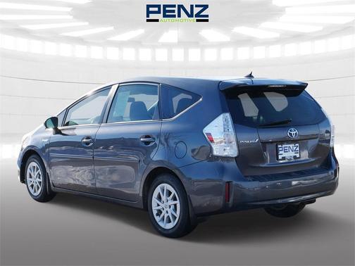 2013 Toyota Prius v Three