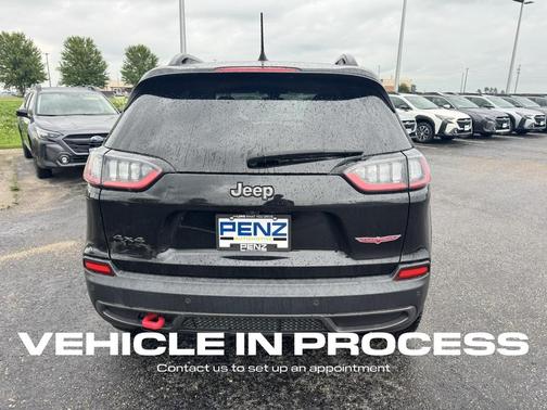 2022 Jeep Cherokee Trailhawk