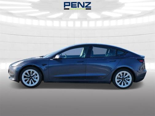 2022 Tesla Model 3 Base