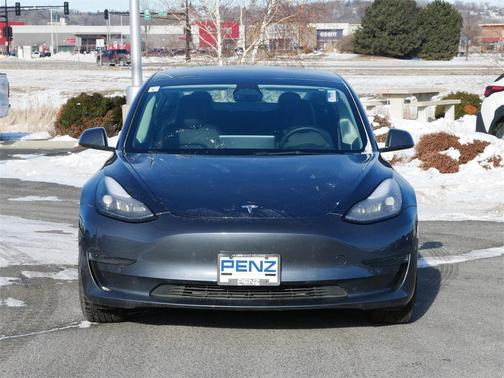2022 Tesla Model 3 Base