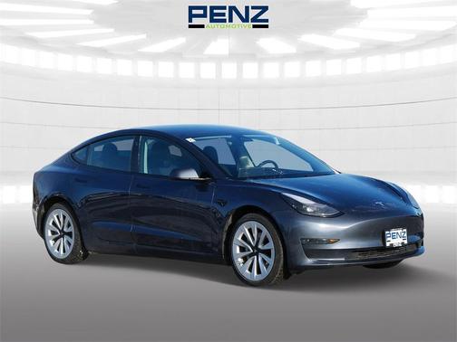 2022 Tesla Model 3 Base