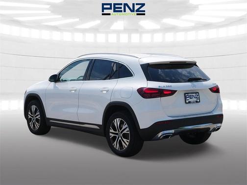 2025 Mercedes-Benz GLA 250 Base 4MATIC