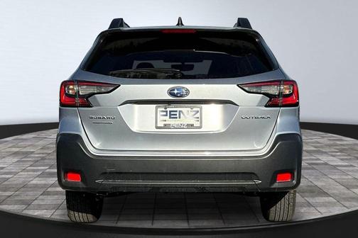 Ice Silver Metallic 2023 Subaru Outback Premium