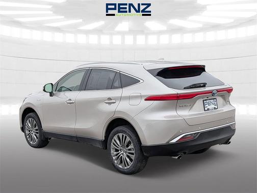 2021 Toyota Venza LE