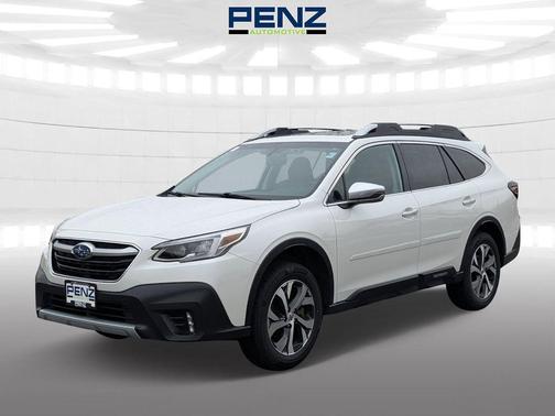 Crystal White Pearl 2022 Subaru Outback Touring