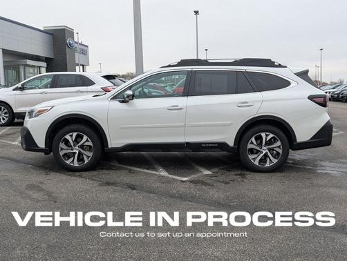 Crystal White Pearl 2022 Subaru Outback Touring