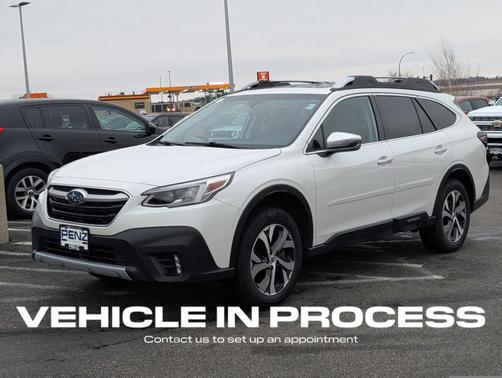 Crystal White Pearl 2022 Subaru Outback Touring