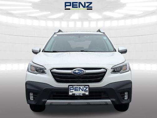 Crystal White Pearl 2022 Subaru Outback Touring