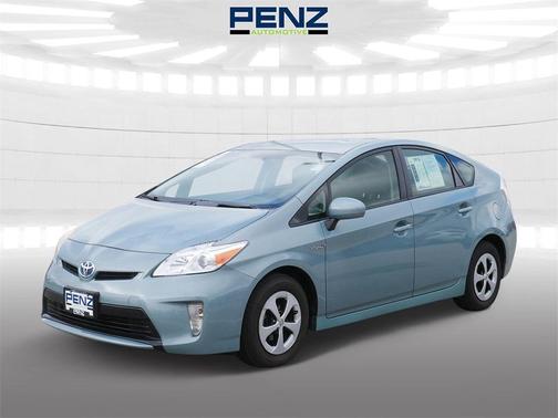 2014 Toyota Prius Two