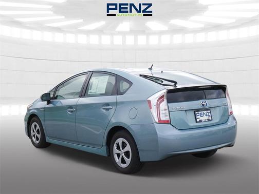 2014 Toyota Prius Two