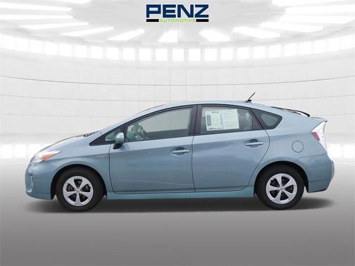 2014 Toyota Prius Two