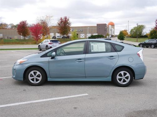 2014 Toyota Prius Two